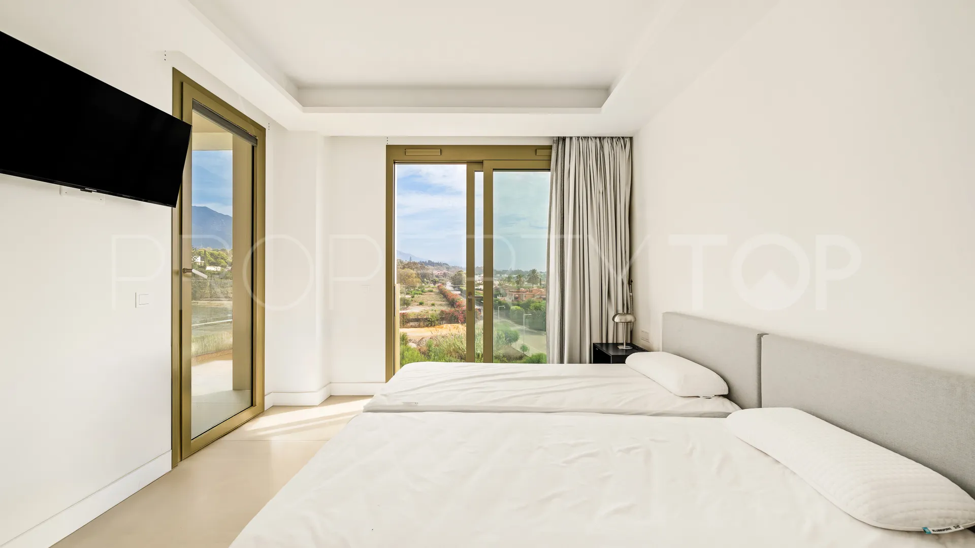 Penthouse with 3 bedrooms for sale in Golden Mile