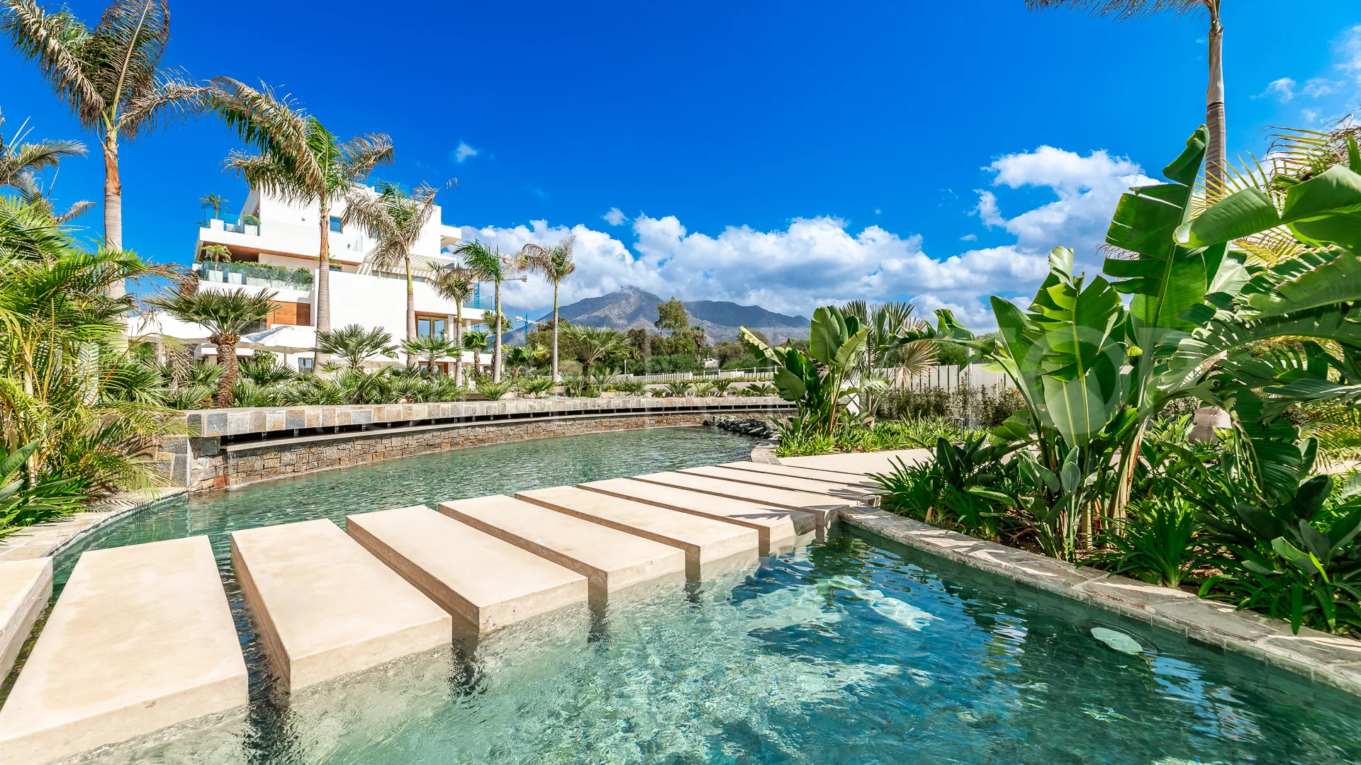 Penthouse with 3 bedrooms for sale in Golden Mile