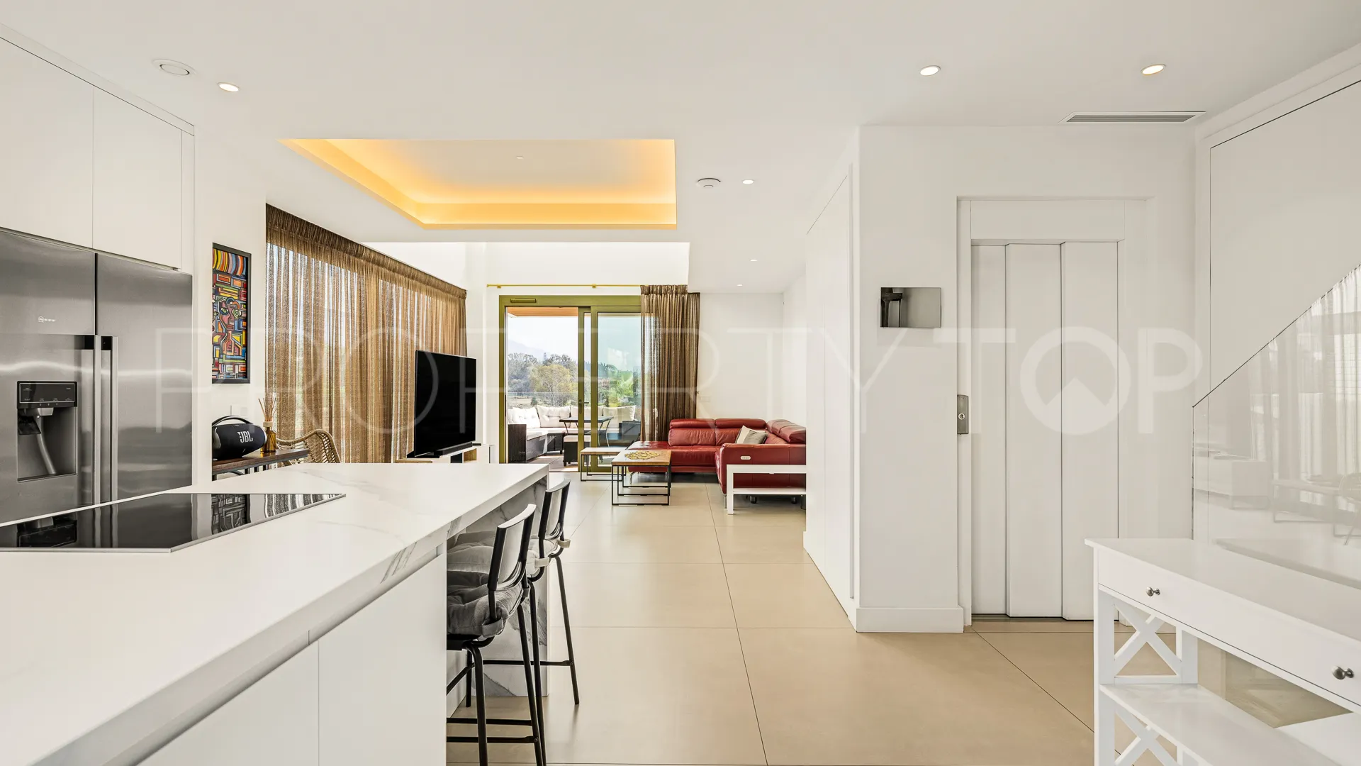 Penthouse with 3 bedrooms for sale in Golden Mile