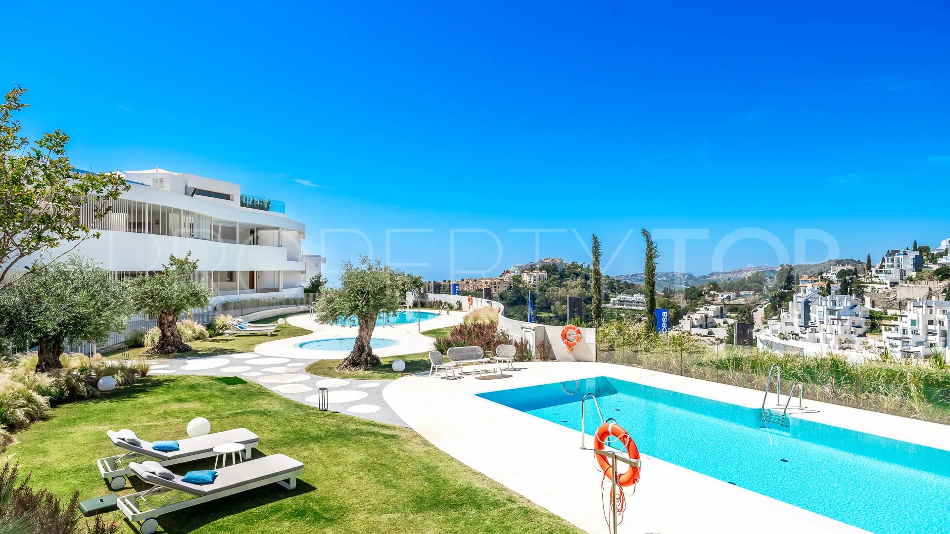 Apartamento planta baja en venta en La Quinta
