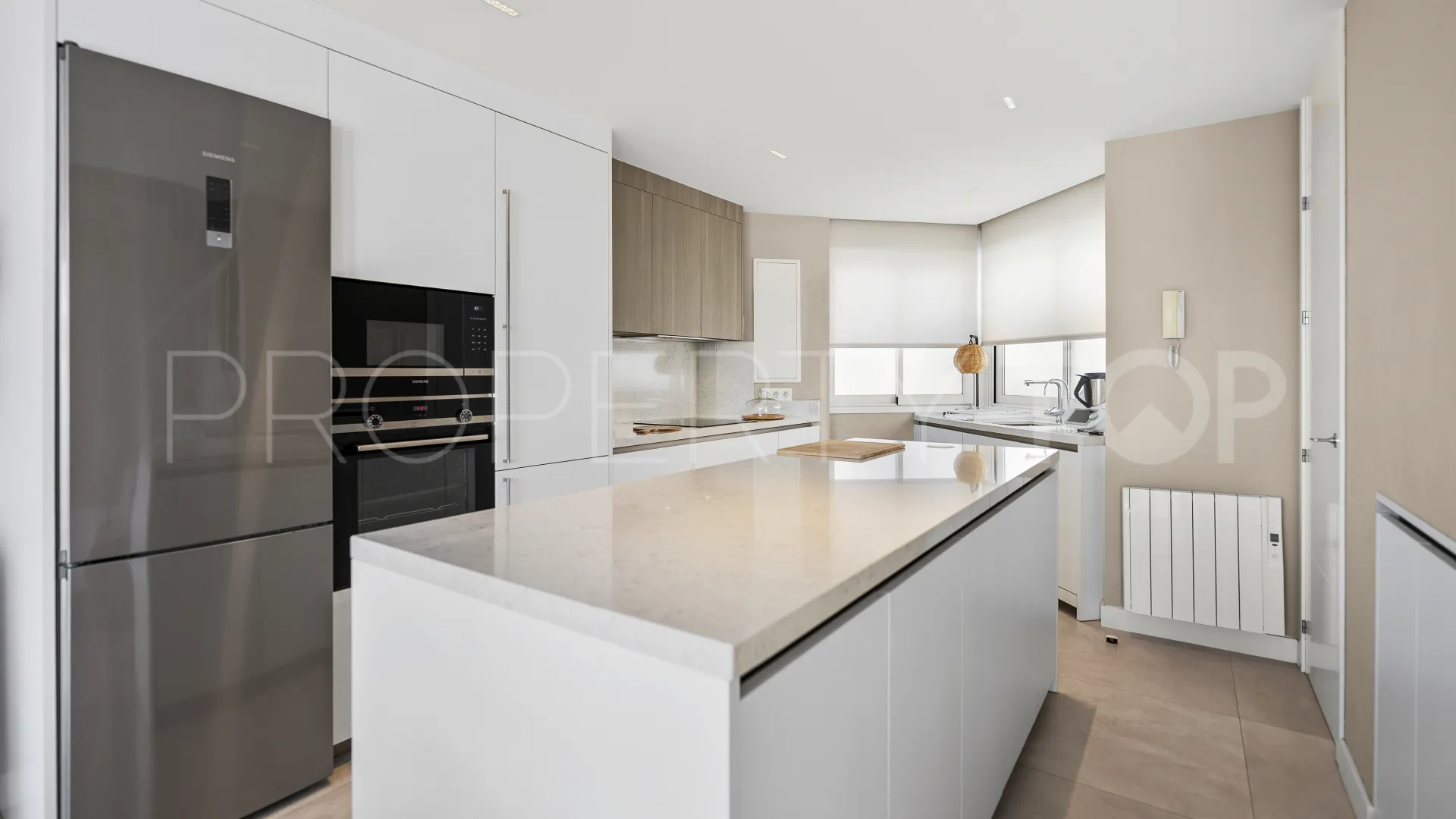 Buy penthouse in Beach Side Golden Mile with 3 bedrooms