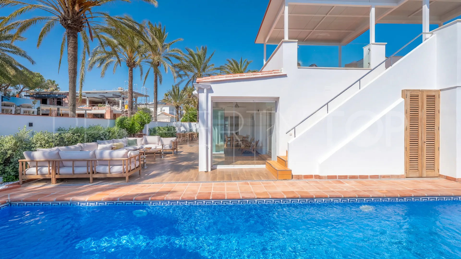 Marbesa 3 bedrooms villa for sale