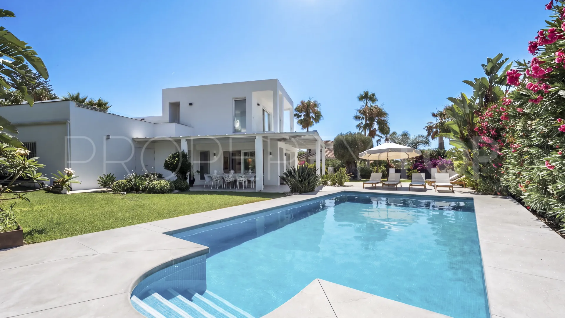 Villa with 4 bedrooms for sale in Marbesa