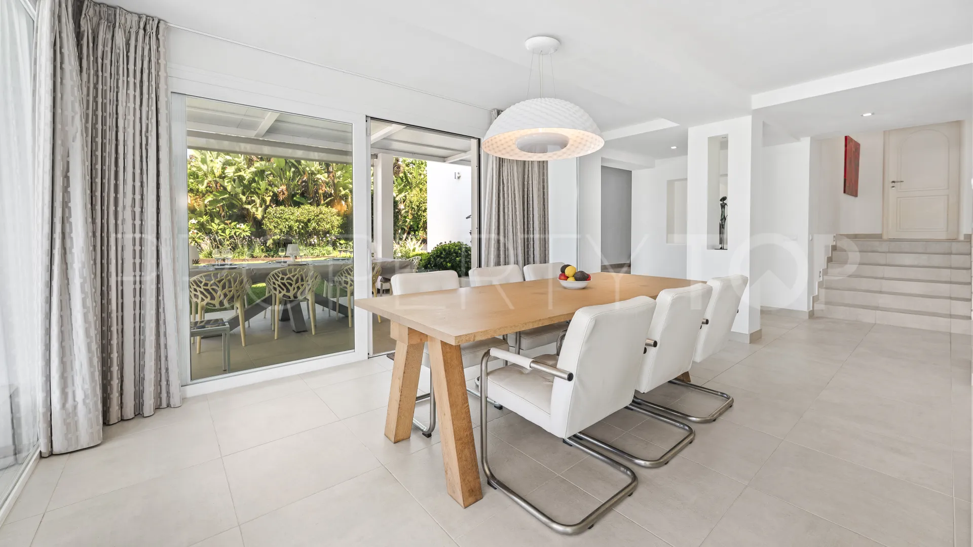 Villa with 4 bedrooms for sale in Marbesa
