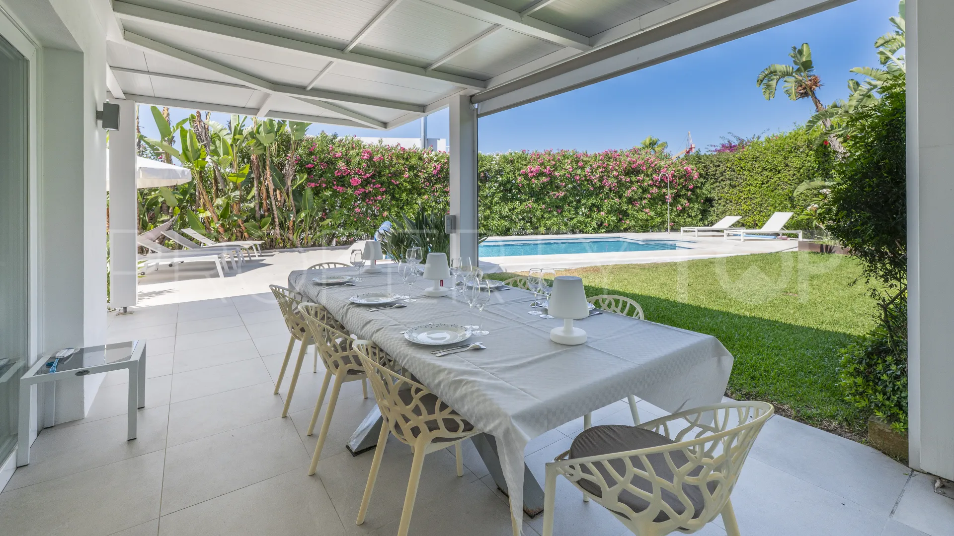 Villa with 4 bedrooms for sale in Marbesa