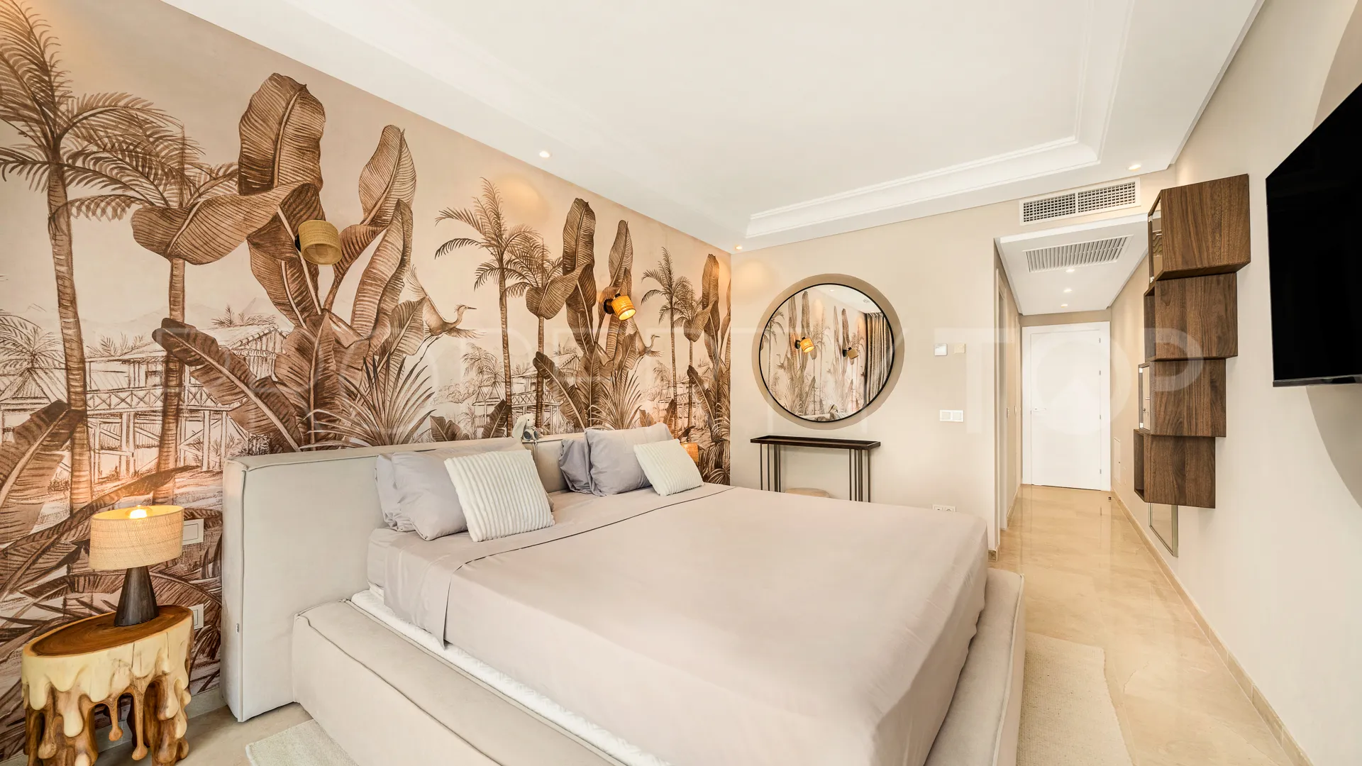 Ground floor apartment for sale in Marbella - Puerto Banus
