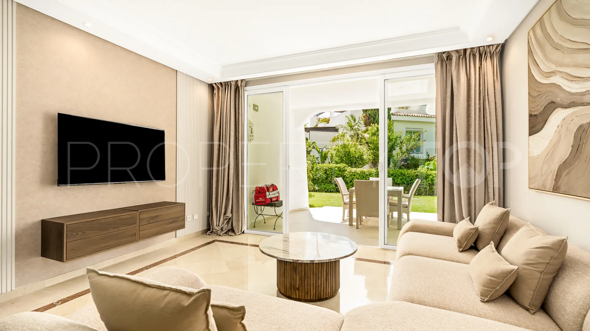 Ground floor apartment for sale in Marbella - Puerto Banus