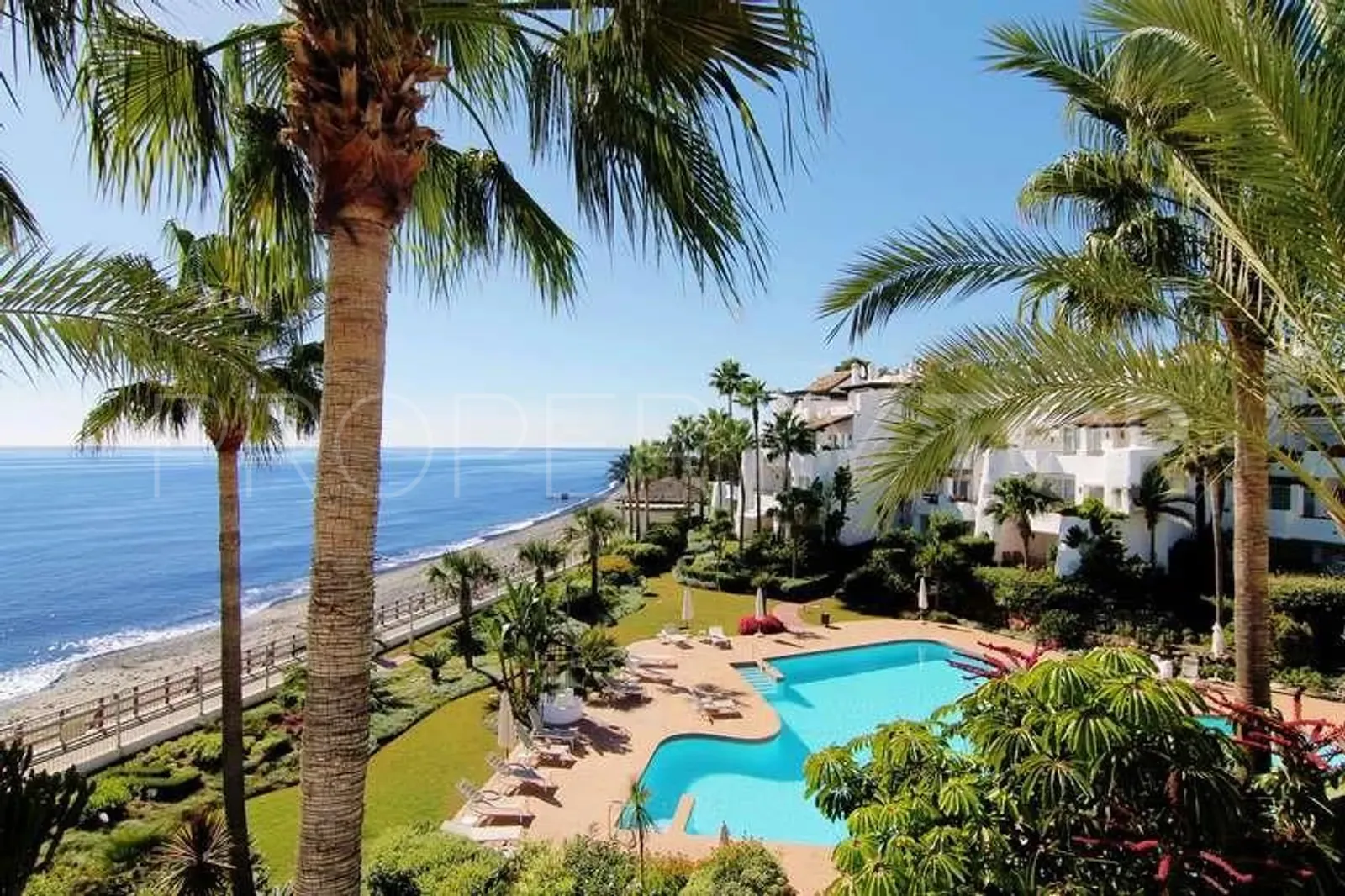 Ground floor apartment for sale in Marbella - Puerto Banus