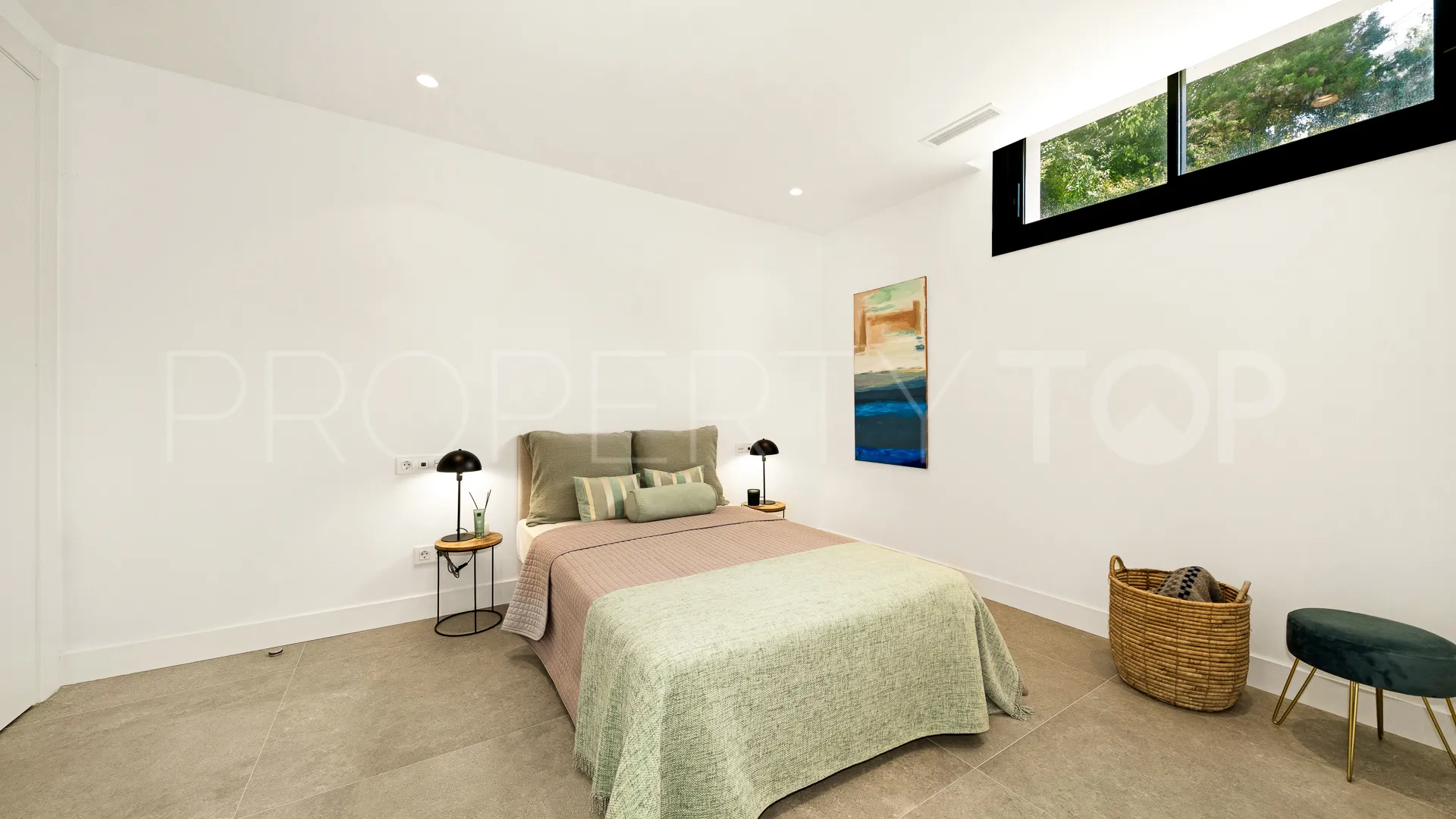 Villa en venta en Marbesa con 5 dormitorios