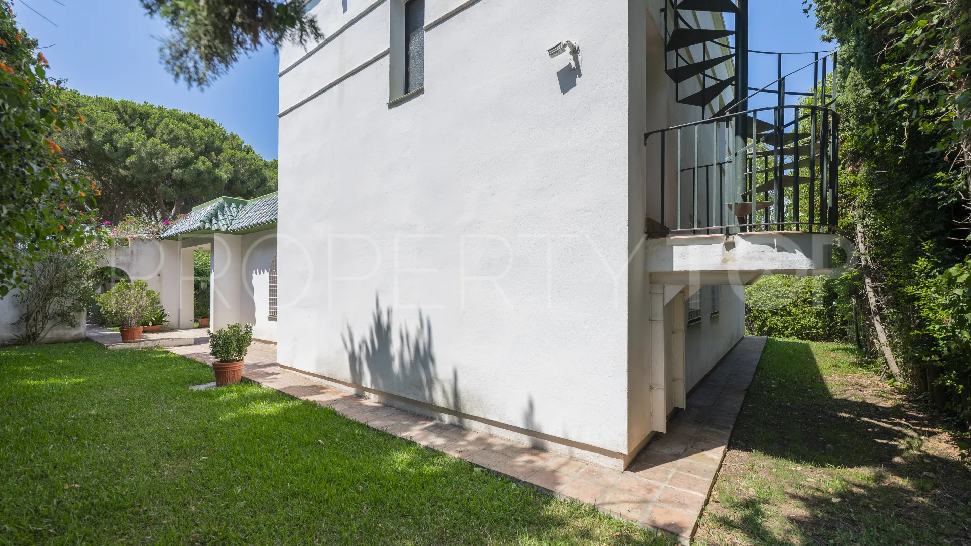 4 bedrooms plot for sale in Cabopino