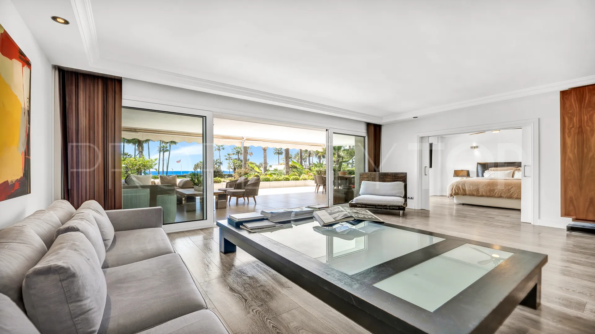 Apartamento planta baja en venta de 3 dormitorios en Marbella - Puerto Banus