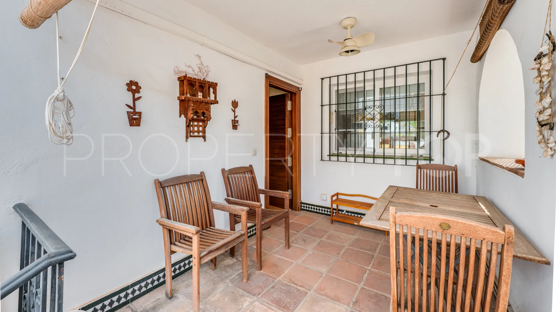Town house for sale in San Pedro Playa