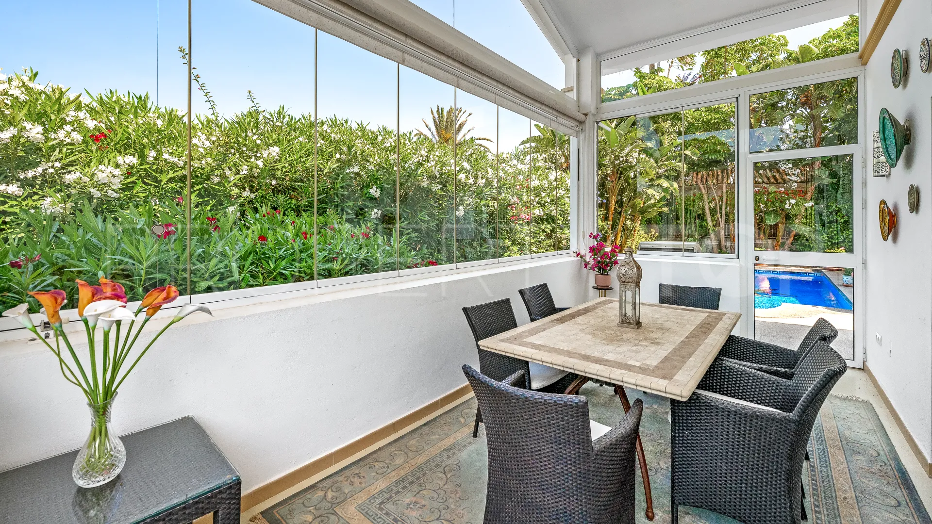 Buy house in Marbesa
