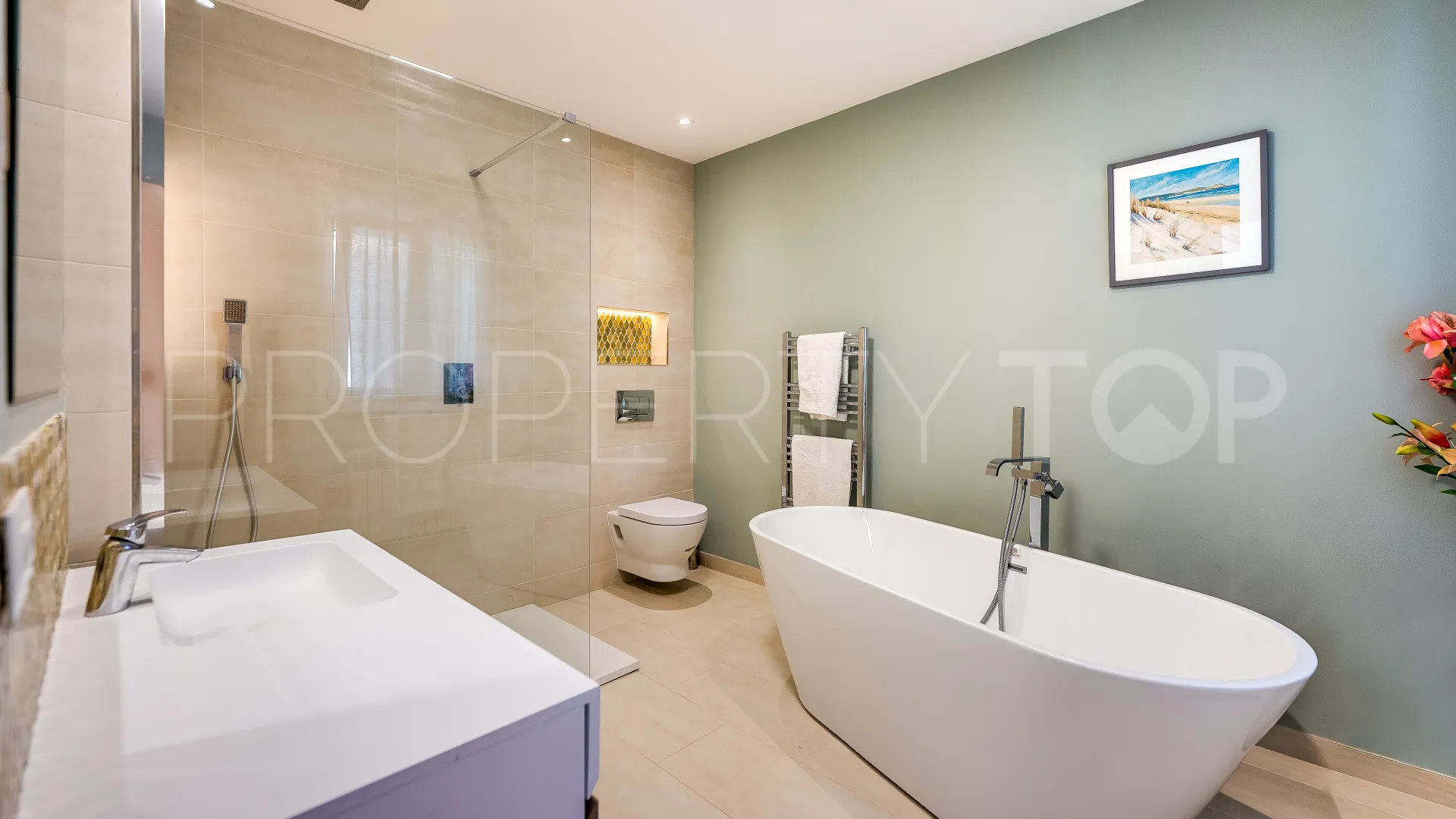 Buy house in Marbesa