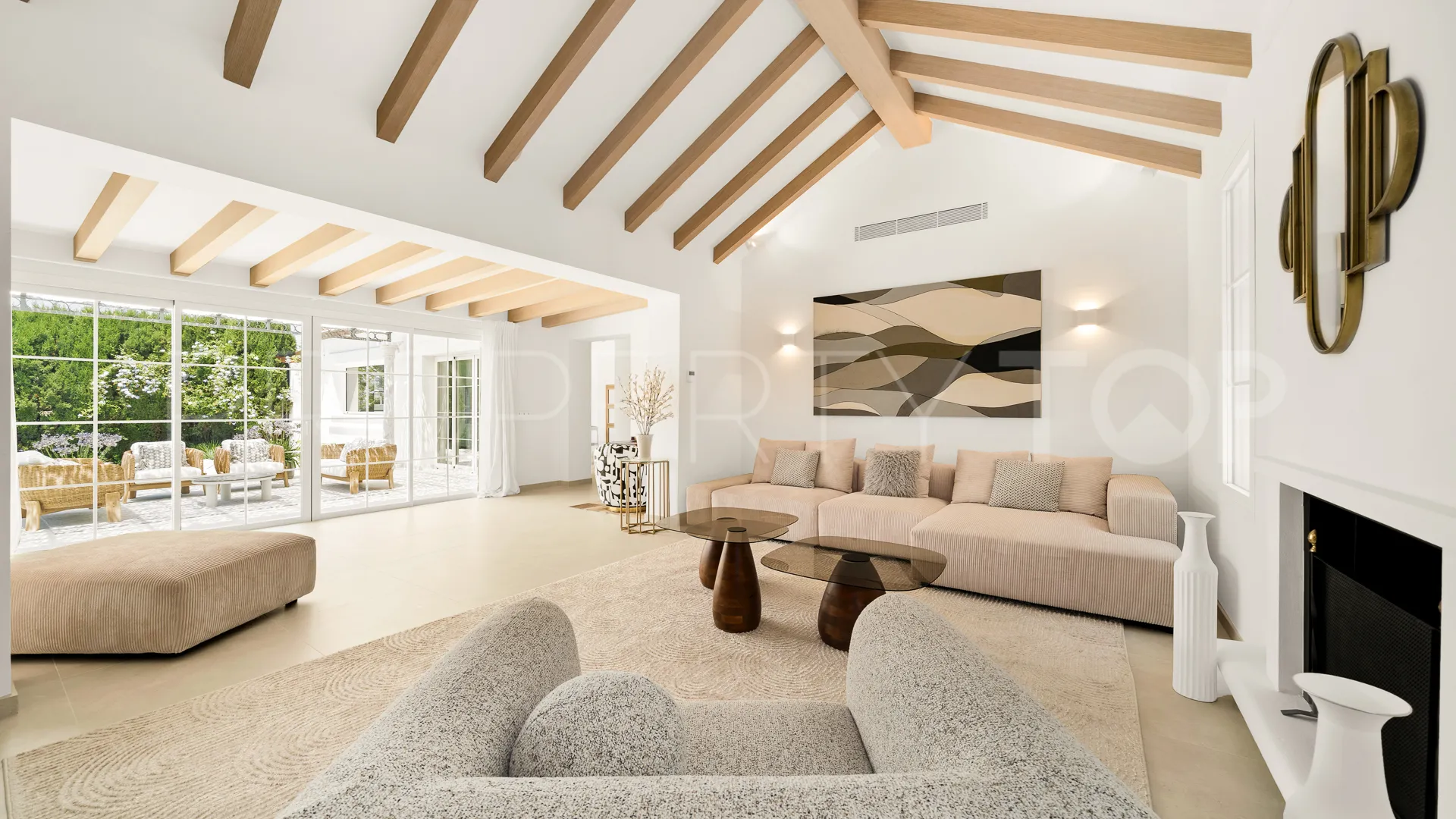 Villa a la venta en Guadalmina Alta con 3 dormitorios