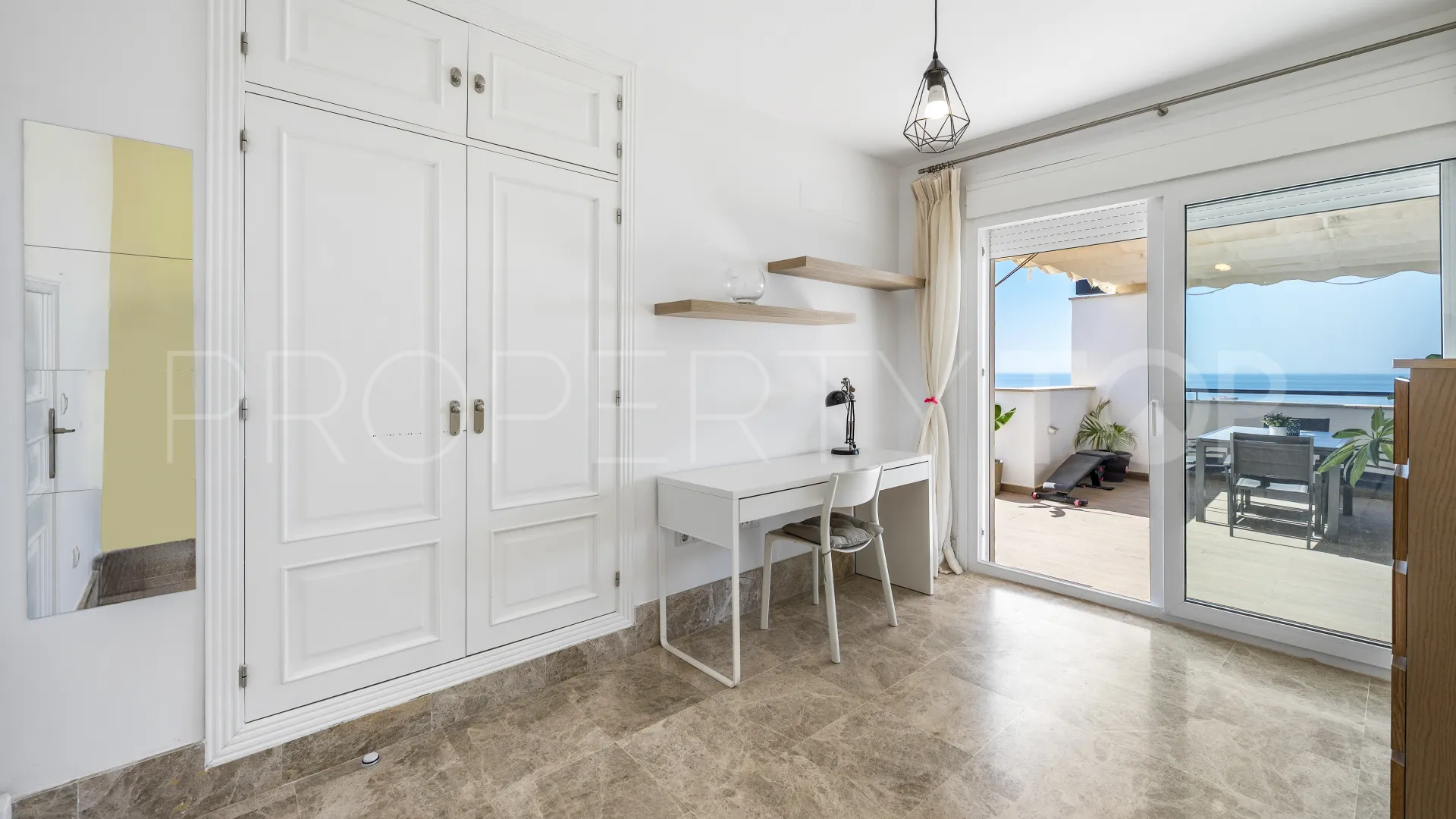 3 bedrooms town house in Los Monteros for sale