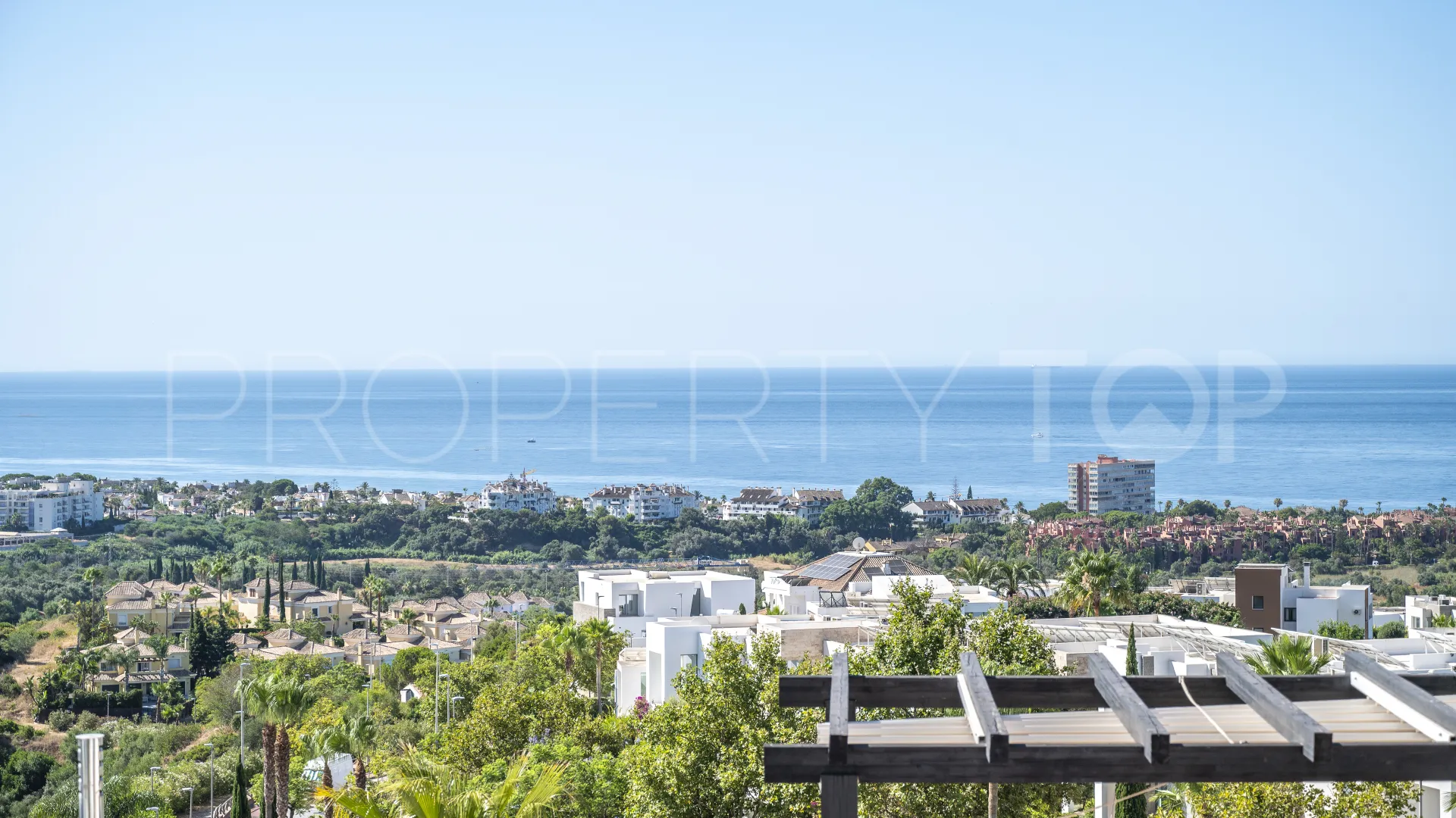 3 bedrooms town house in Los Monteros for sale