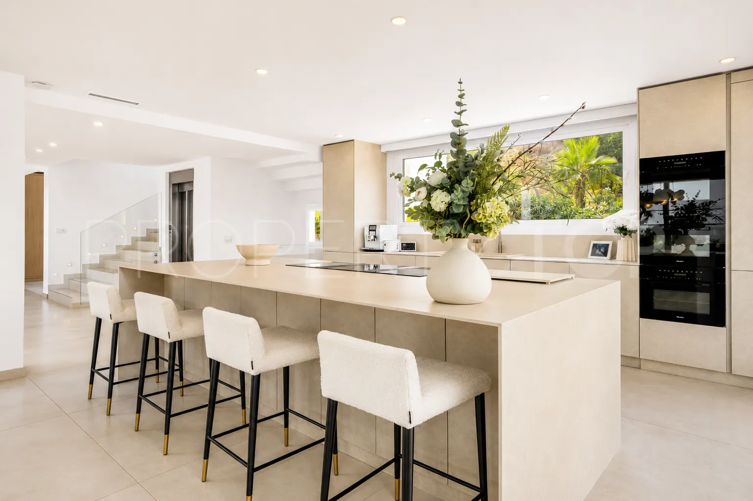 Villa for sale in La Mairena