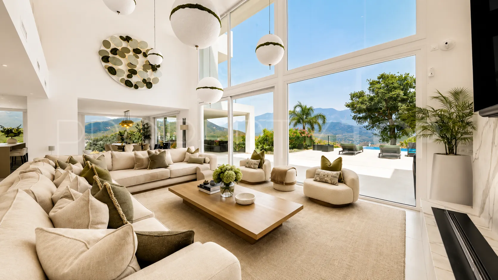 Villa for sale in La Mairena