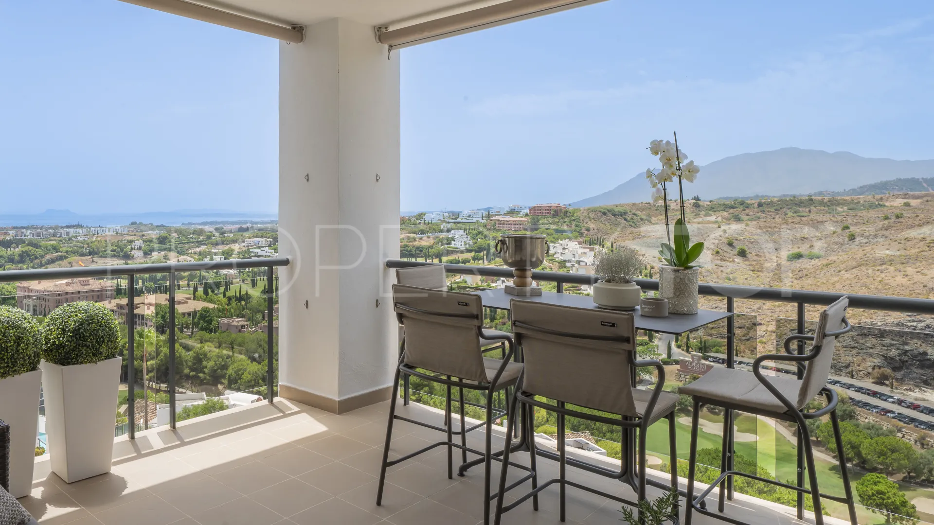 Se vende apartamento en Los Flamingos Golf