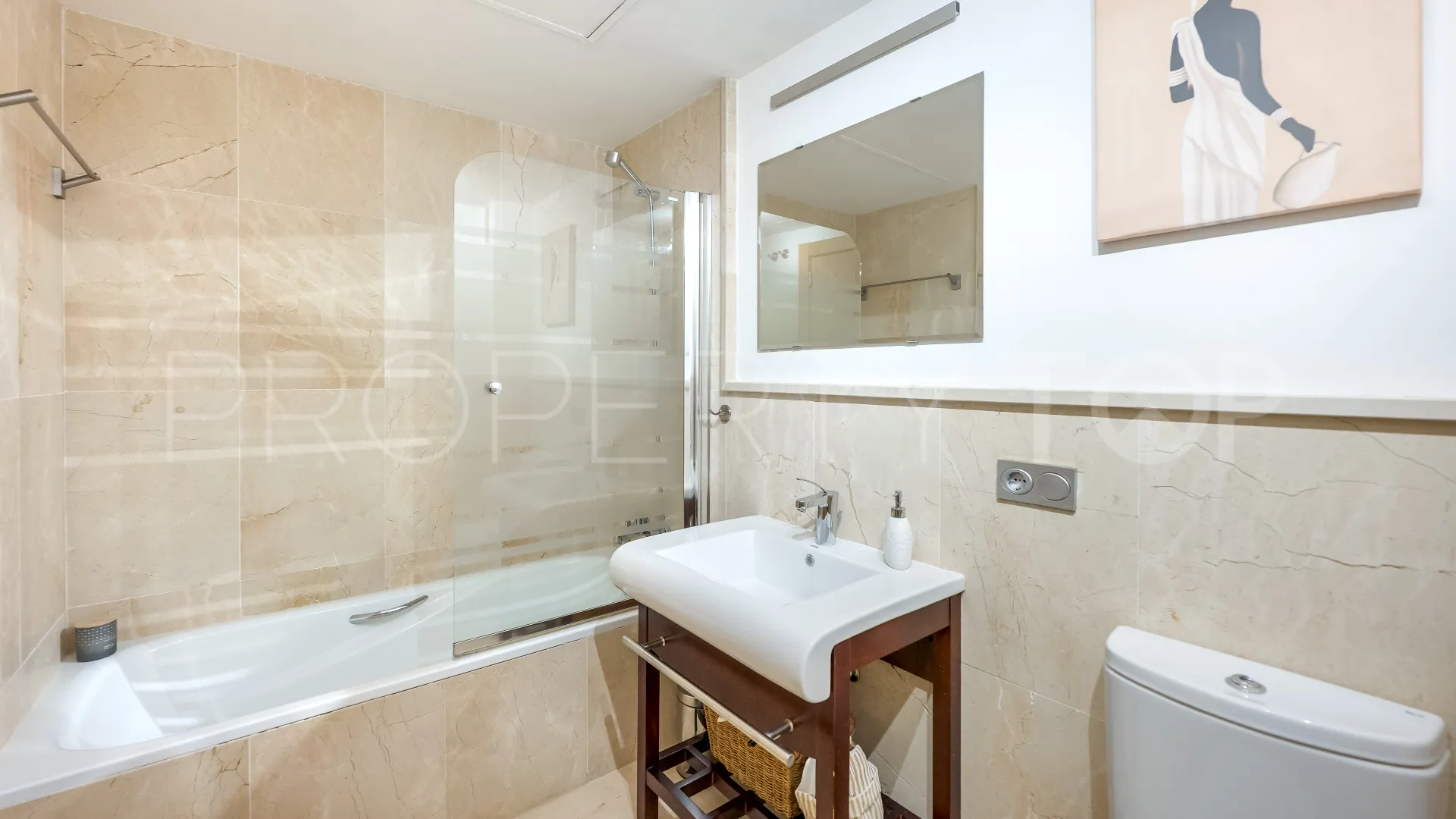 Se vende apartamento en Los Flamingos Golf