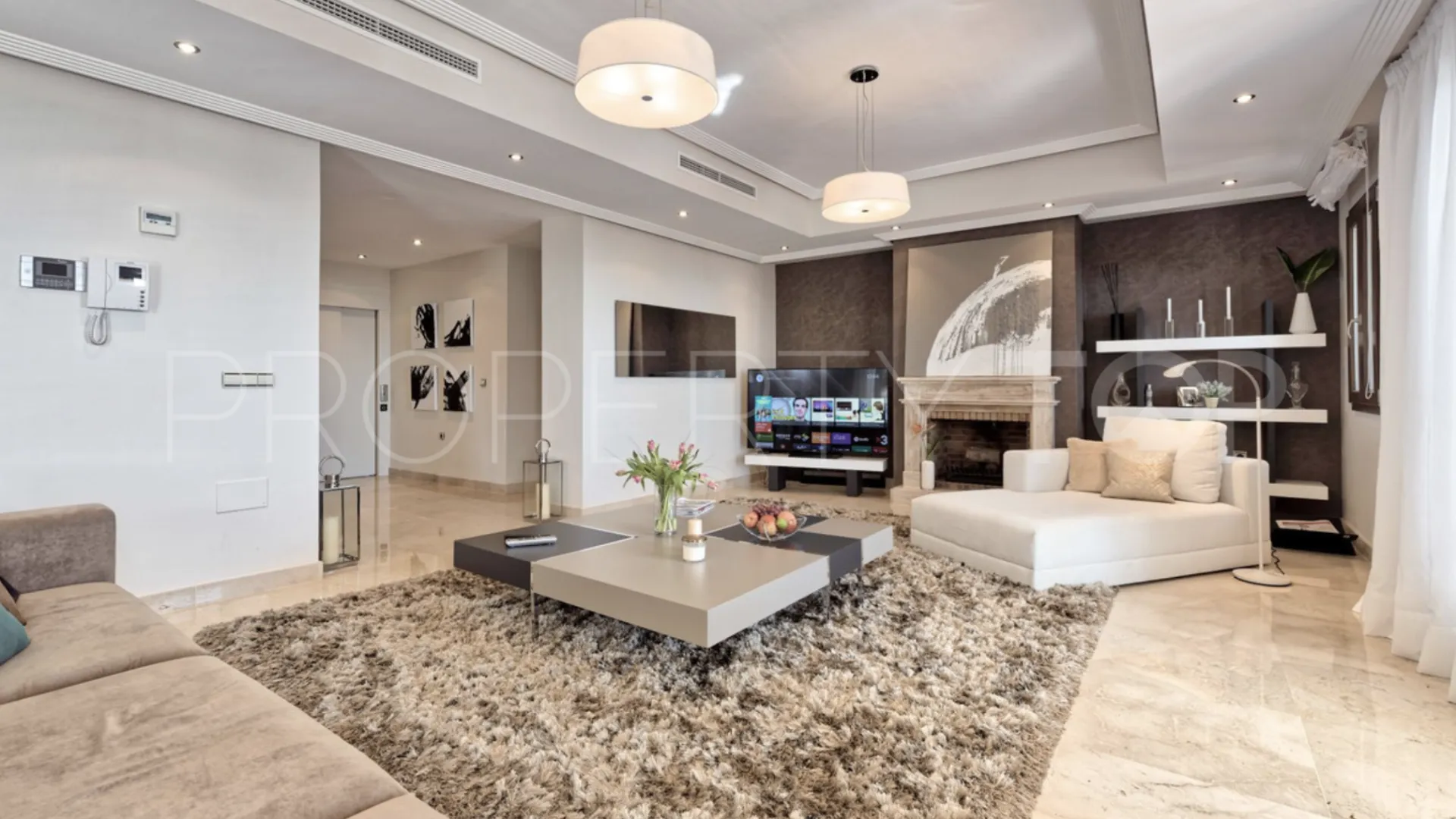 For sale villa in Benahavis Centro