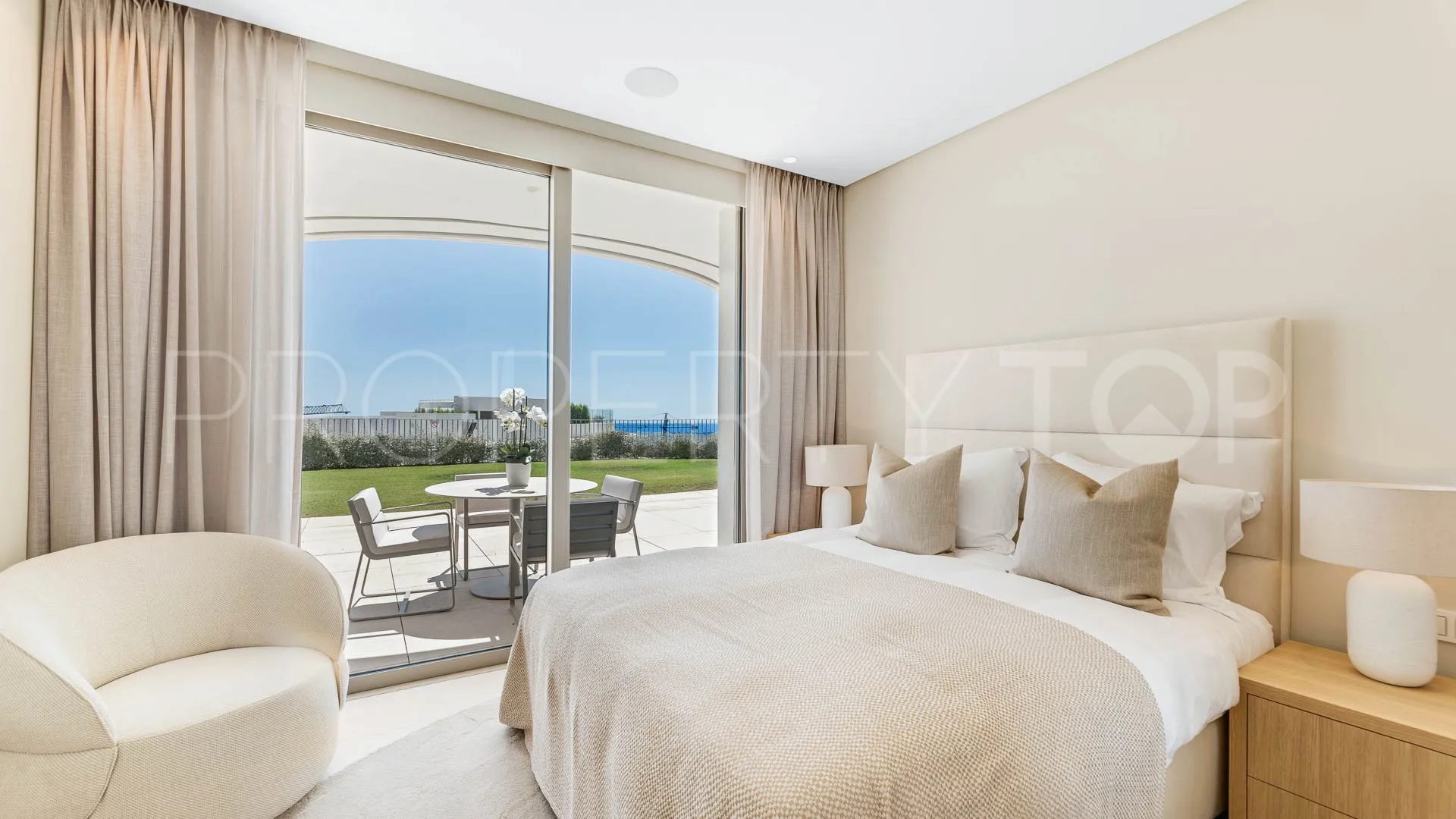 La Quinta, apartamento en venta de 2 dormitorios