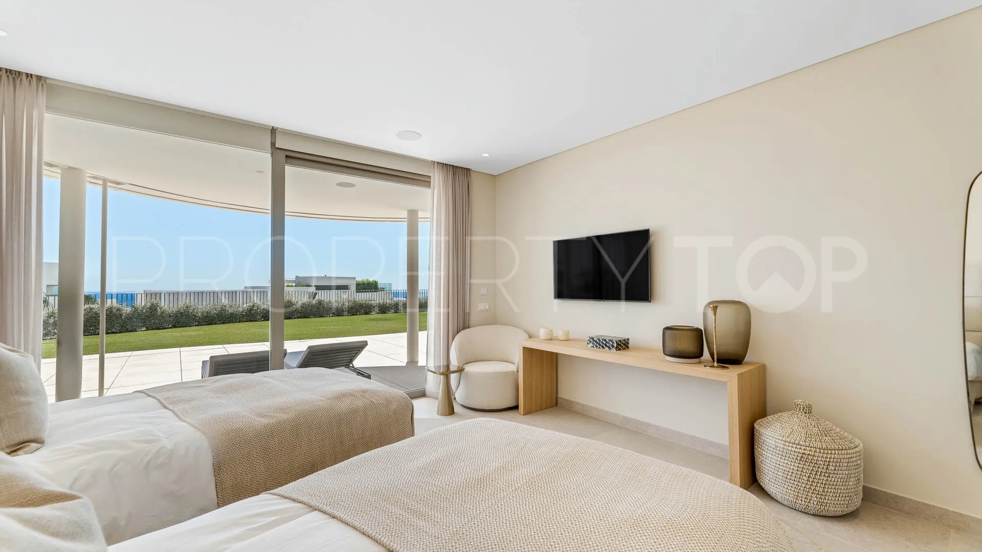 La Quinta, apartamento en venta de 2 dormitorios