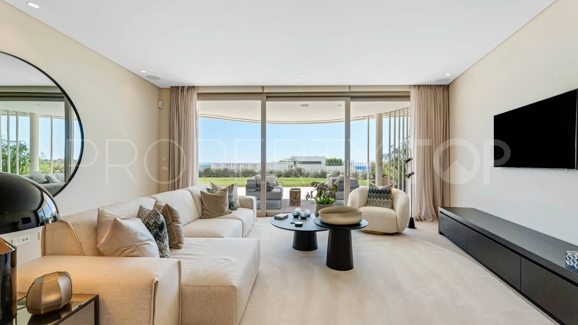 La Quinta, apartamento en venta de 2 dormitorios