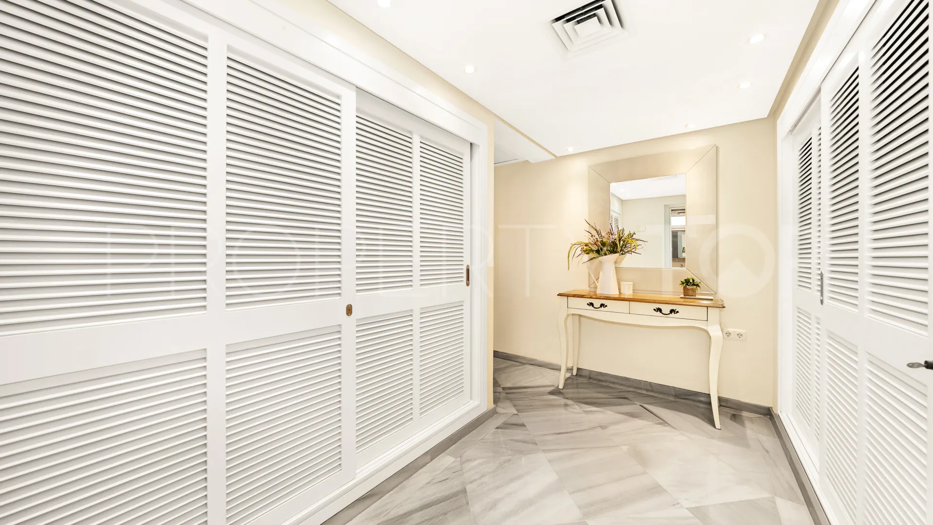 Beach Side Golden Mile, apartamento de 4 dormitorios en venta