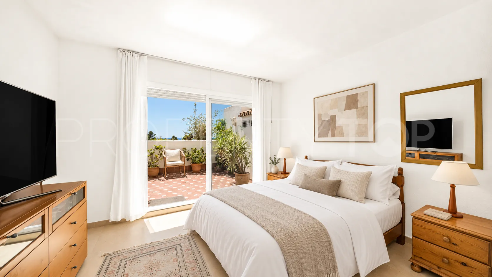 For sale duplex penthouse in Golden Mile
