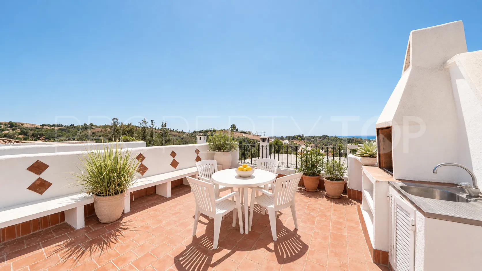 For sale duplex penthouse in Golden Mile
