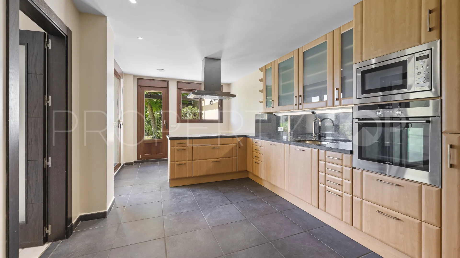 Villa with 5 bedrooms for sale in Los Arqueros