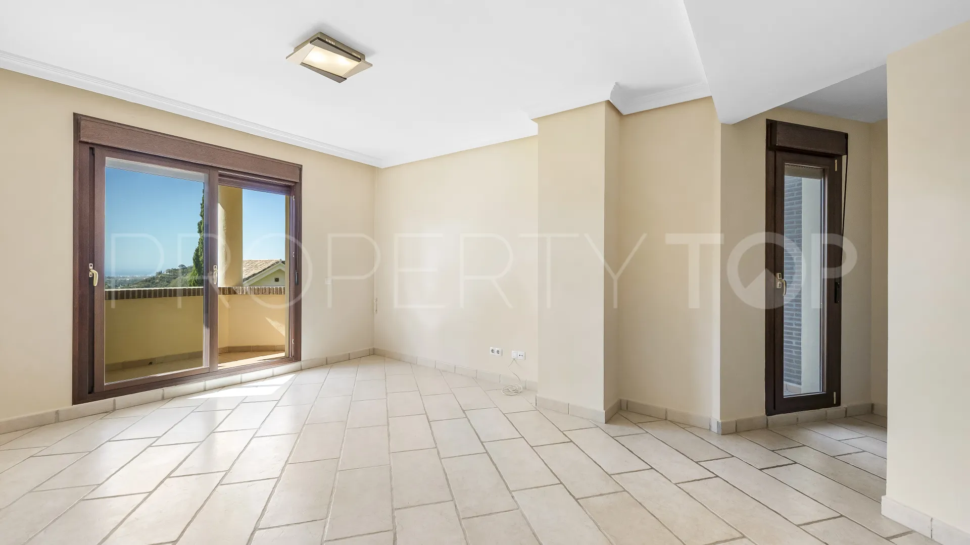 Villa with 5 bedrooms for sale in Los Arqueros