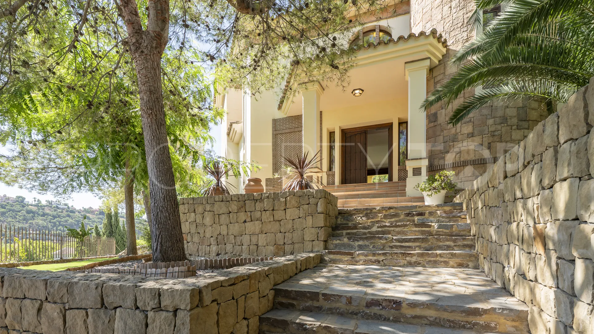 Villa with 5 bedrooms for sale in Los Arqueros
