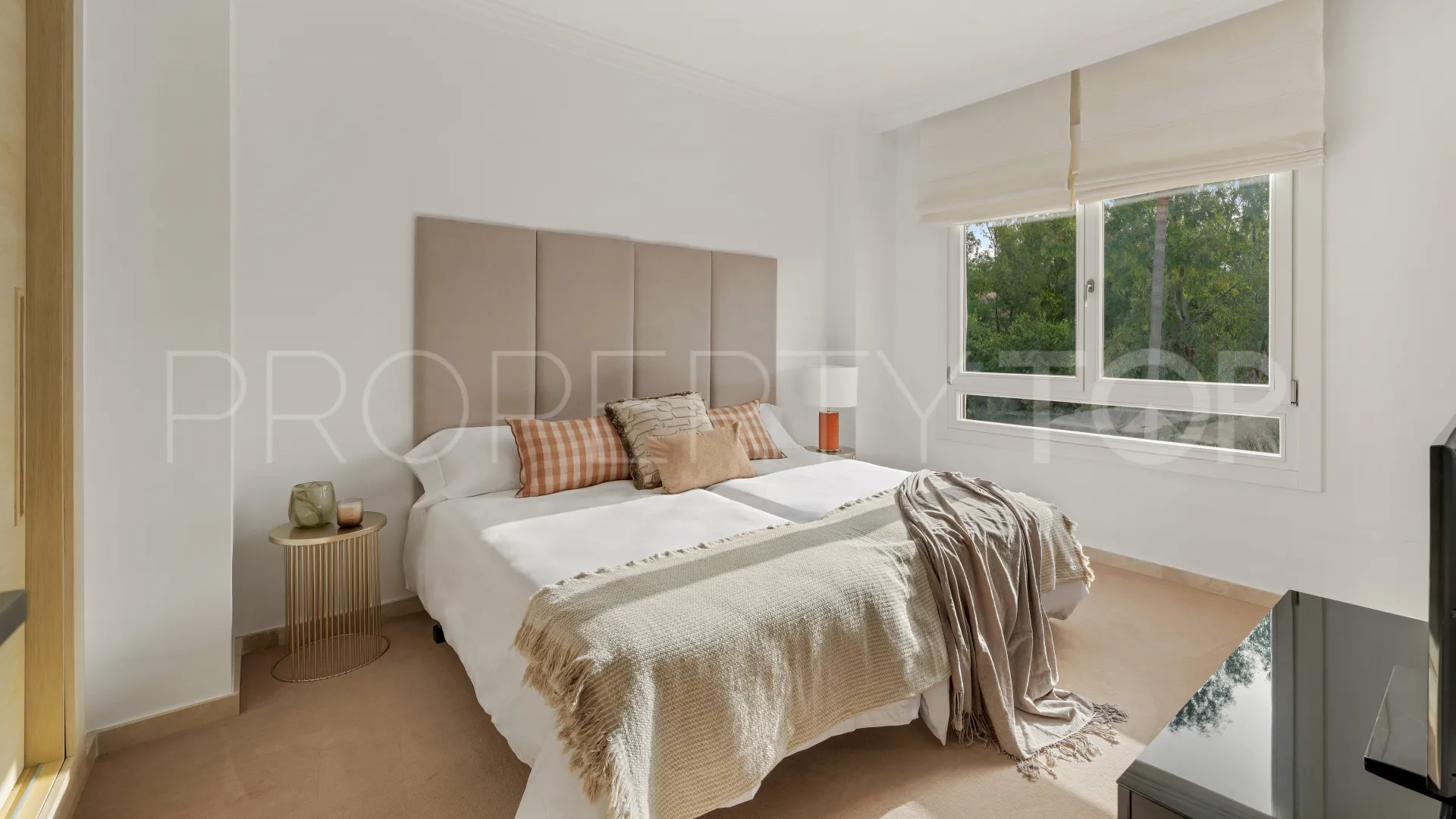 Golden Mile town house for sale