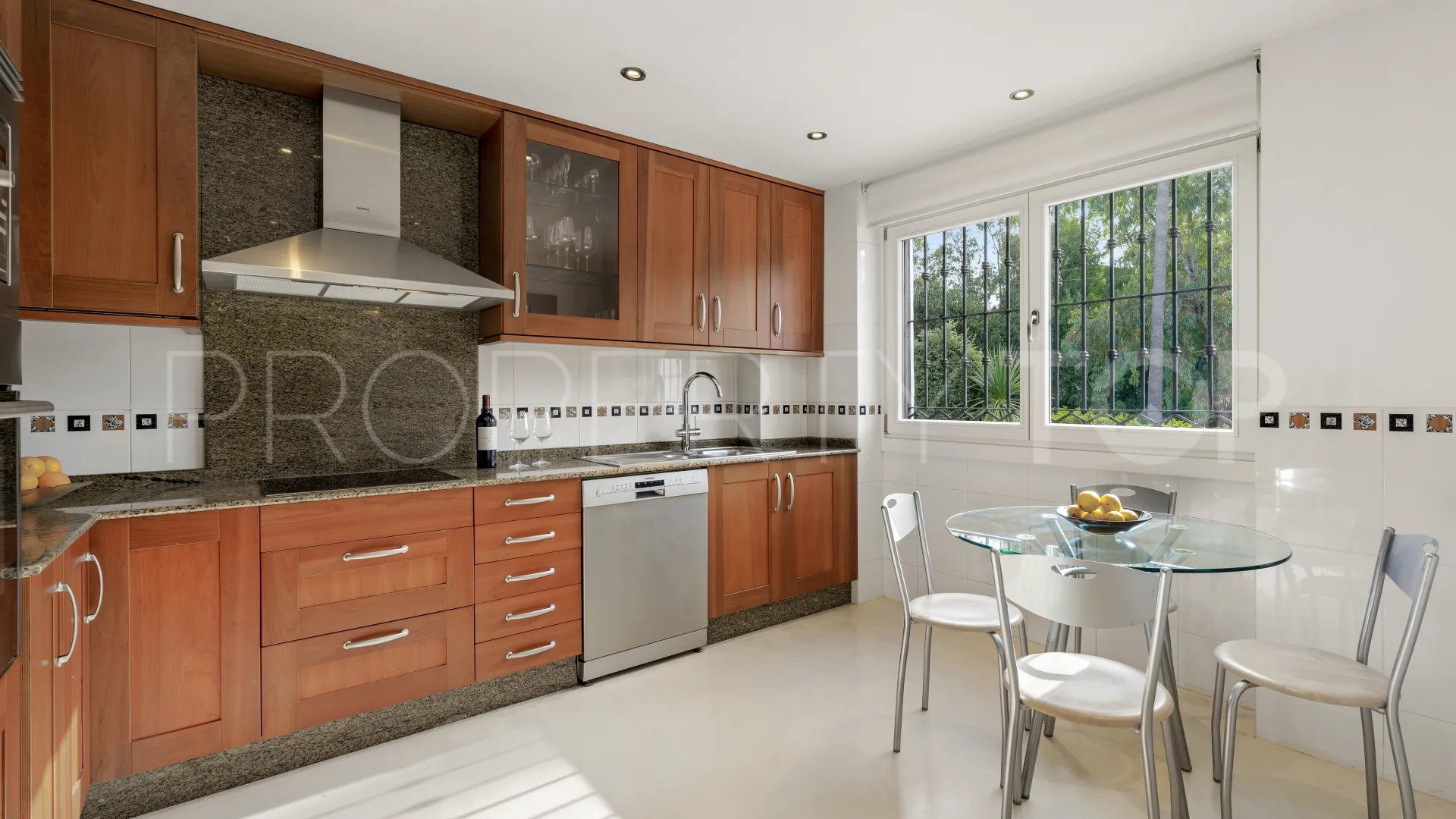 Golden Mile town house for sale