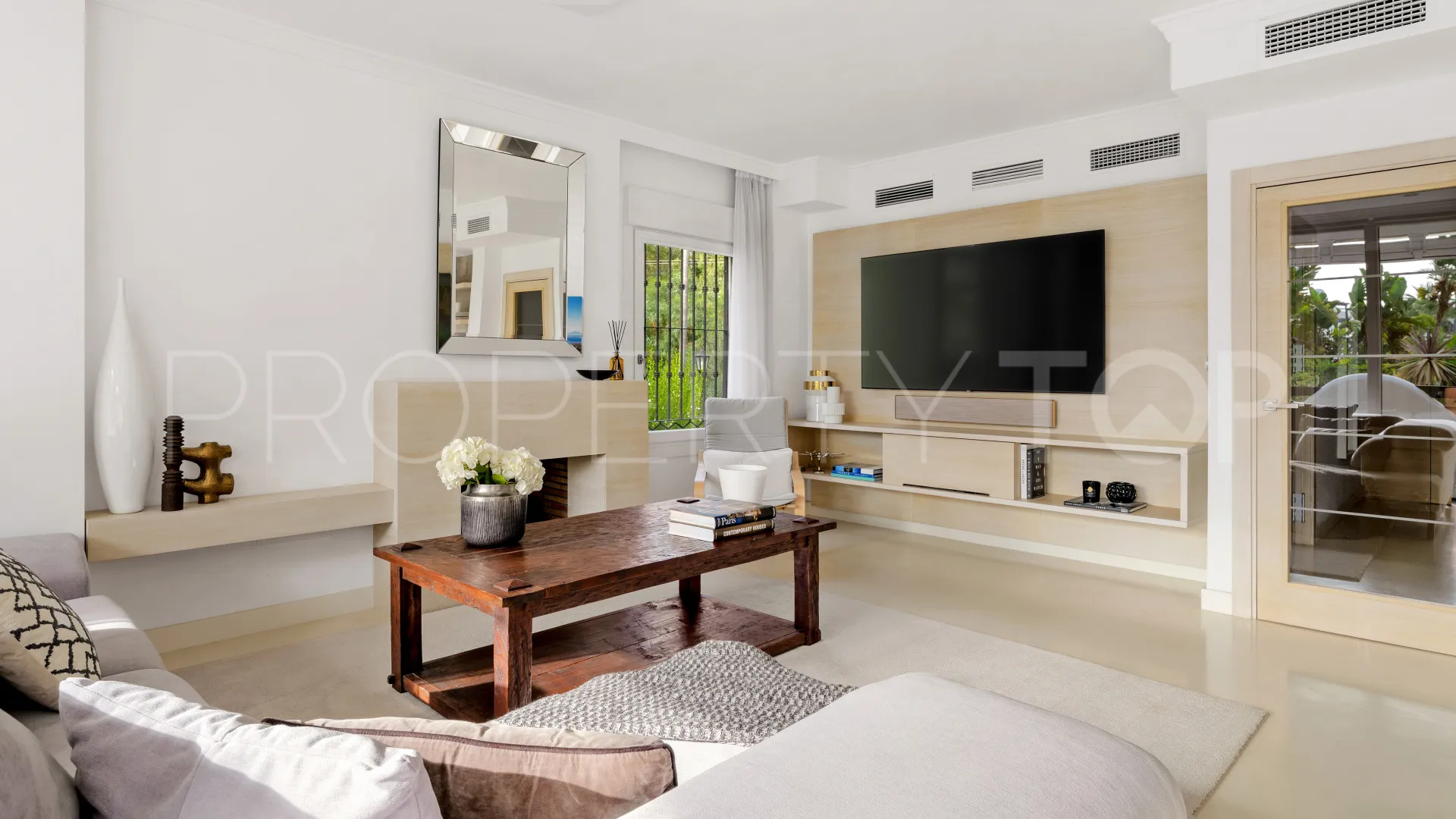 Golden Mile town house for sale