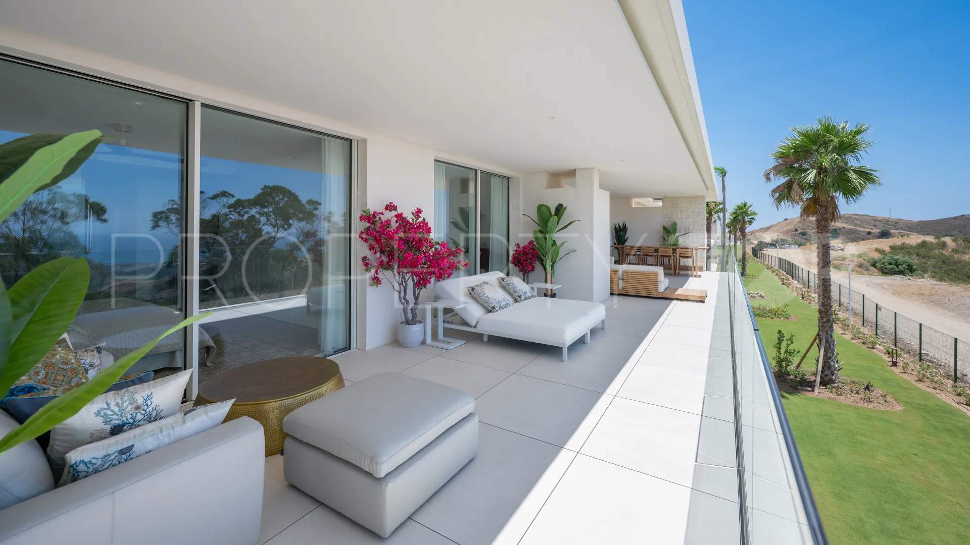 La Mairena apartment for sale