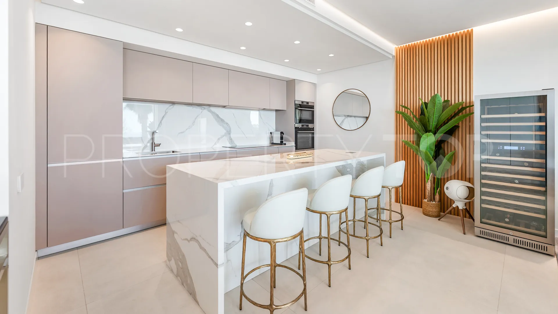 La Mairena apartment for sale