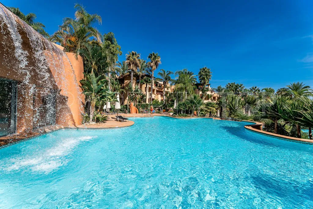 For sale ground floor apartment with 2 bedrooms in Sierra Blanca