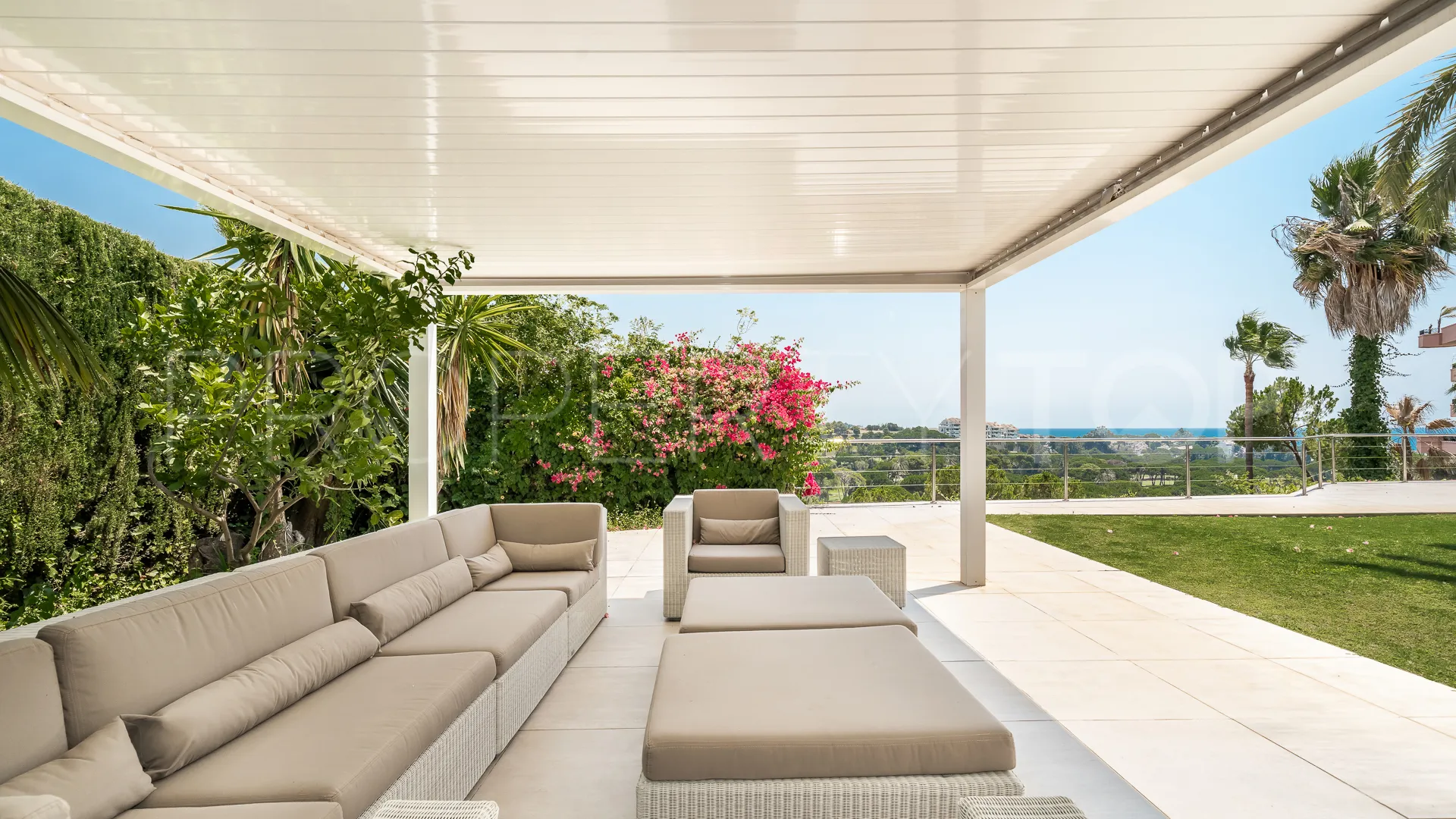 For sale Rio Real villa