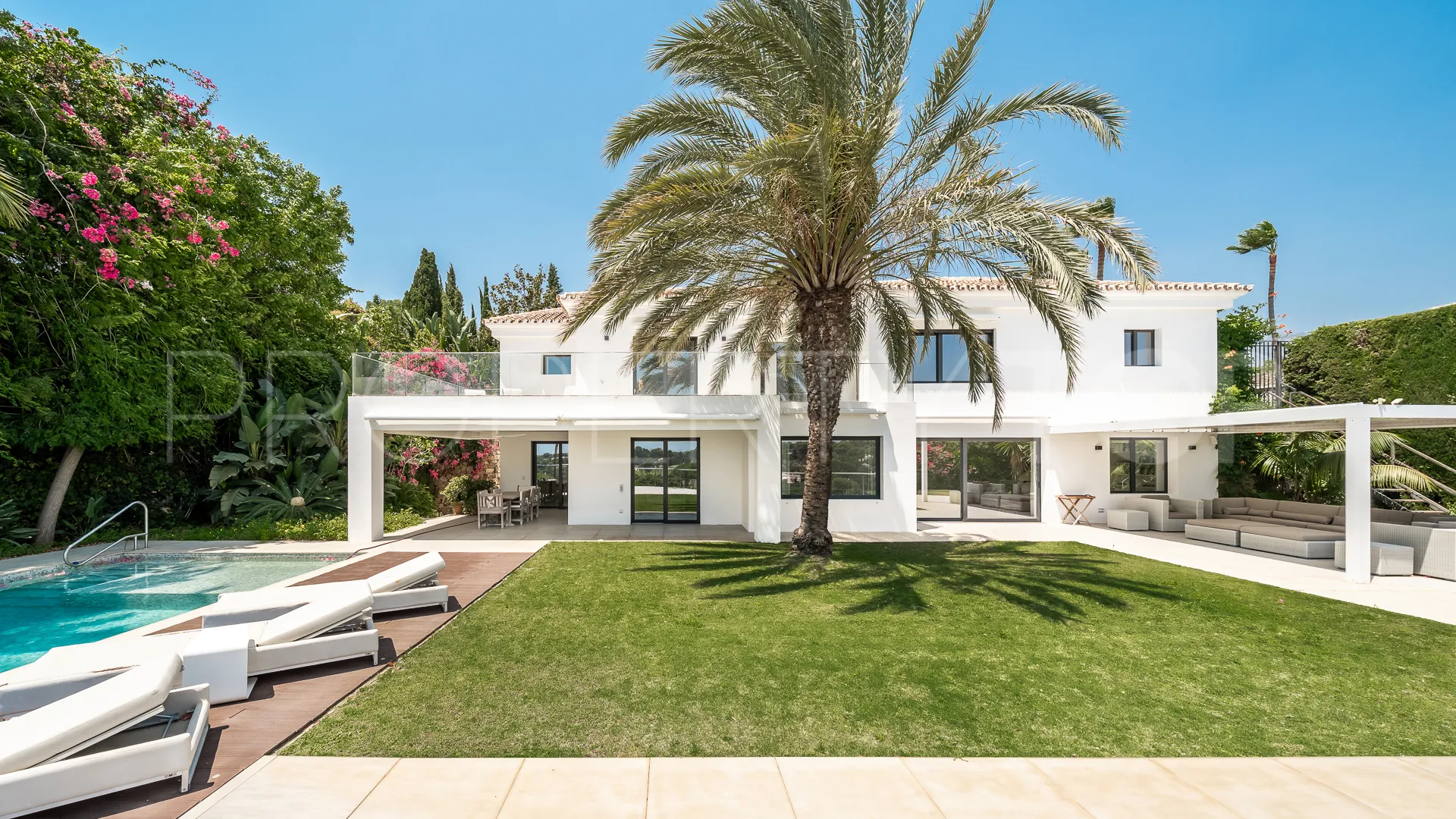 For sale Rio Real villa