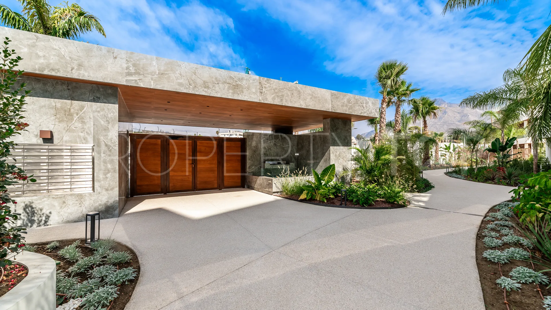 Se vende apartamento en Beach Side Golden Mile