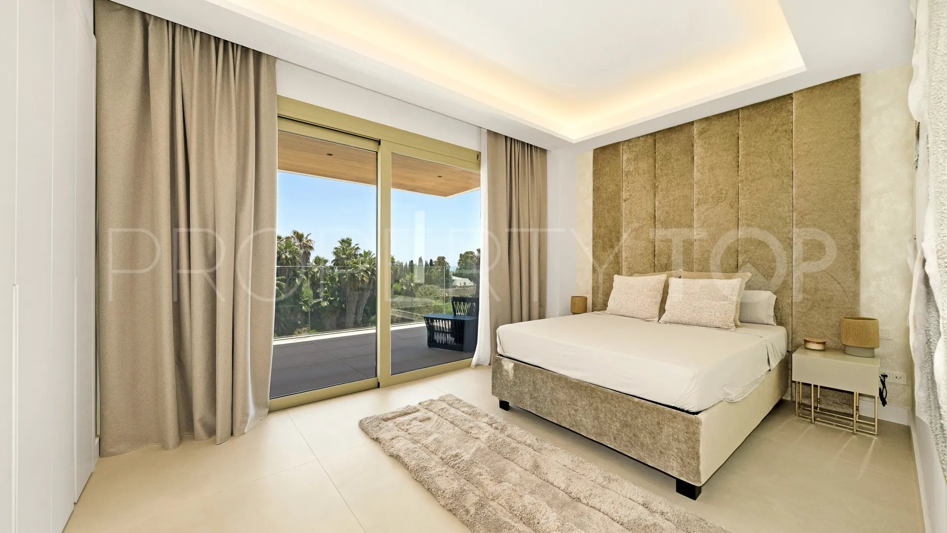 Se vende apartamento en Beach Side Golden Mile
