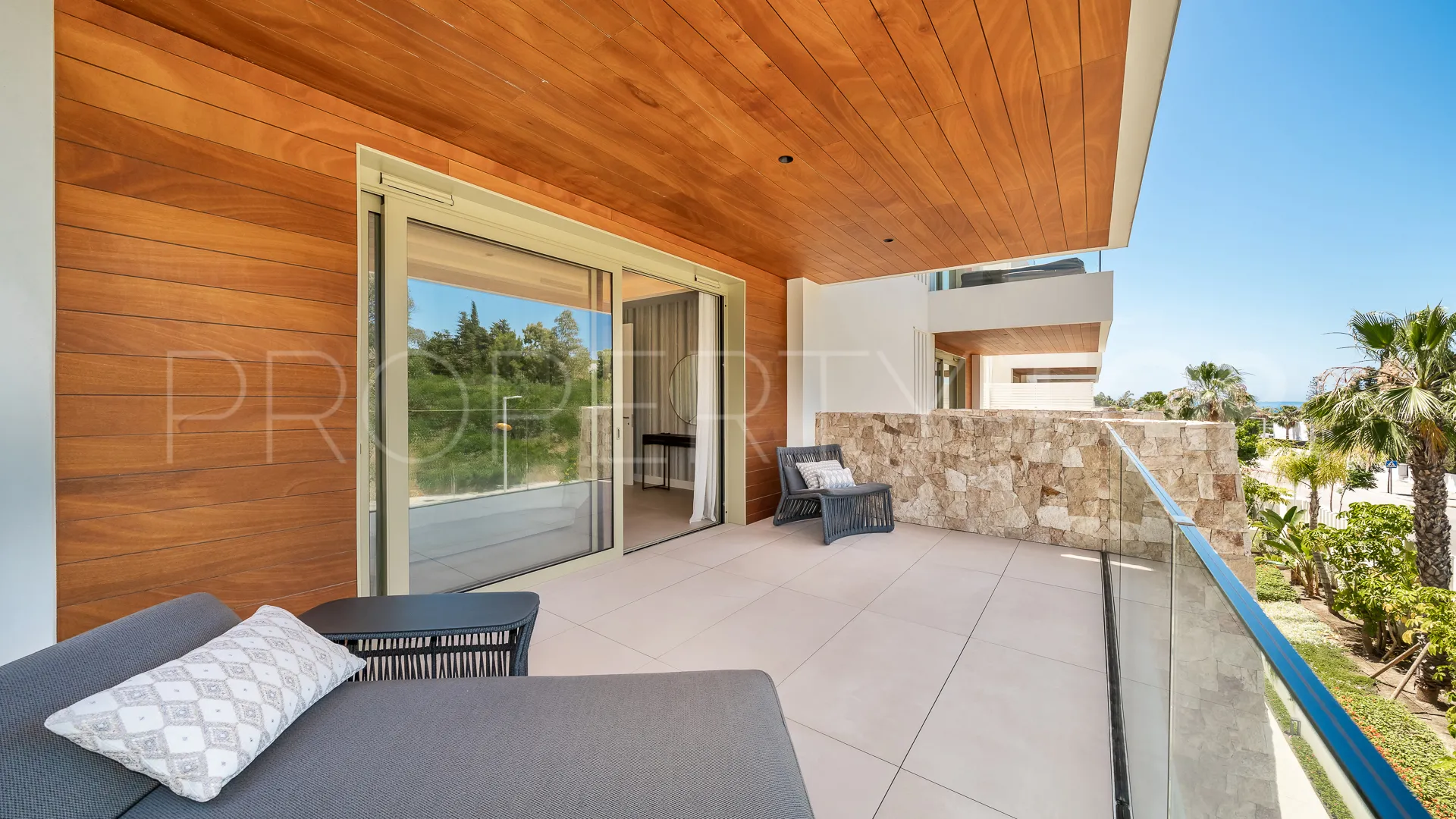 Se vende apartamento en Beach Side Golden Mile