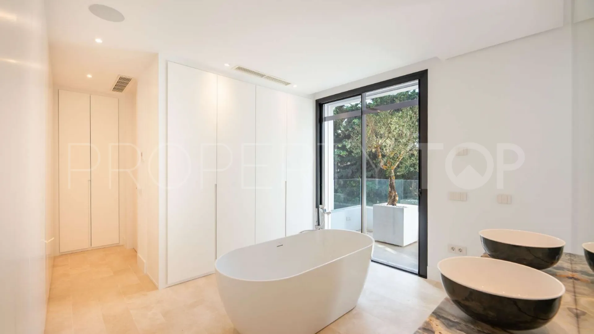 Beach Side Golden Mile 5 bedrooms villa for sale