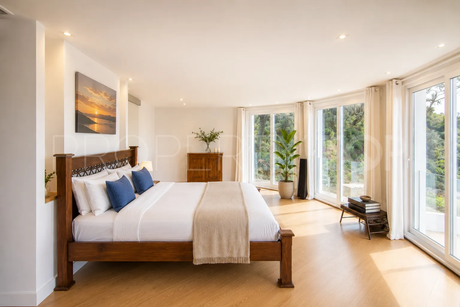 Se vende villa en Altos de Elviria