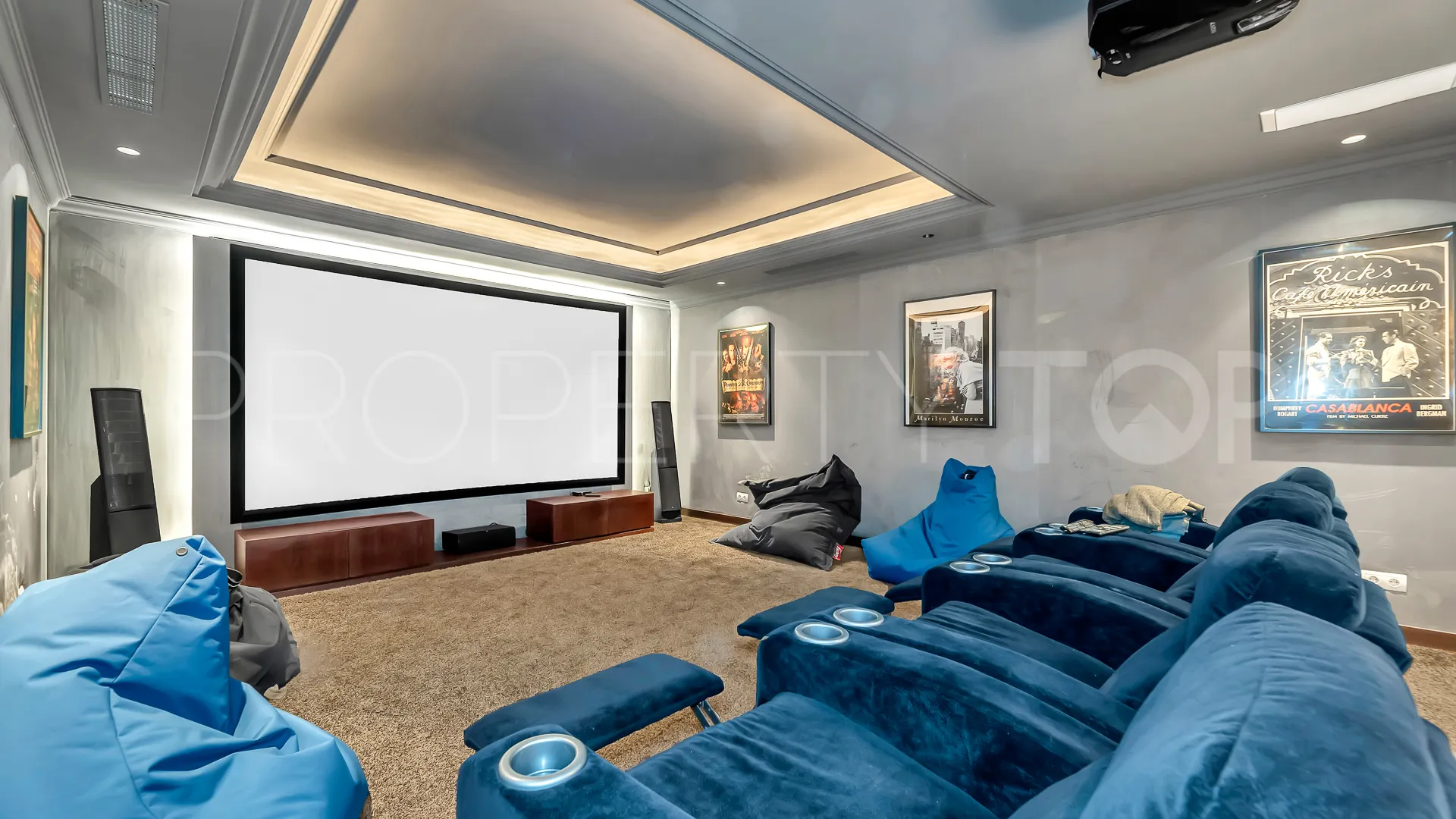 For sale Guadalmina Baja villa with 8 bedrooms