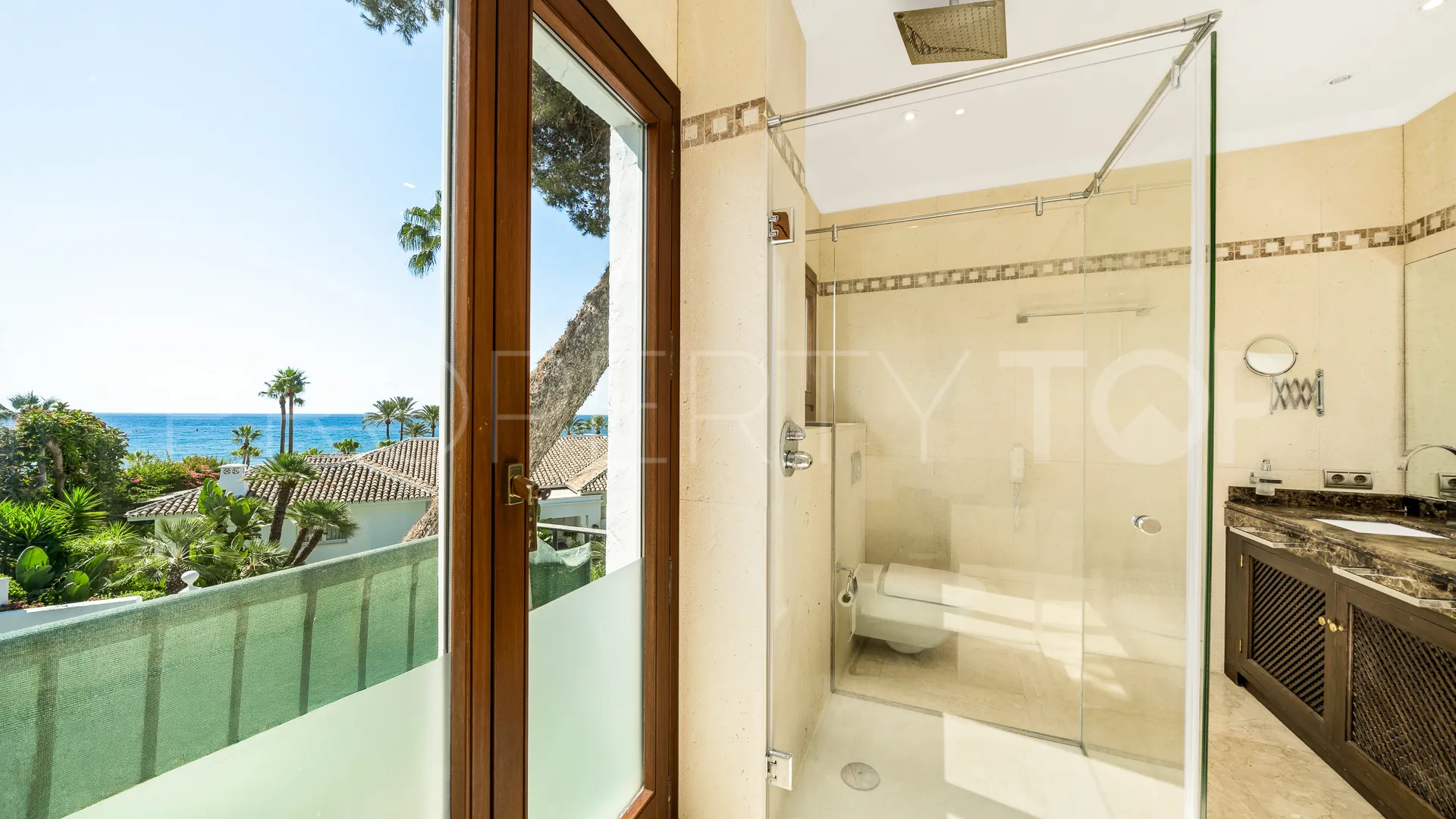 Penthouse for sale in Puente Romano